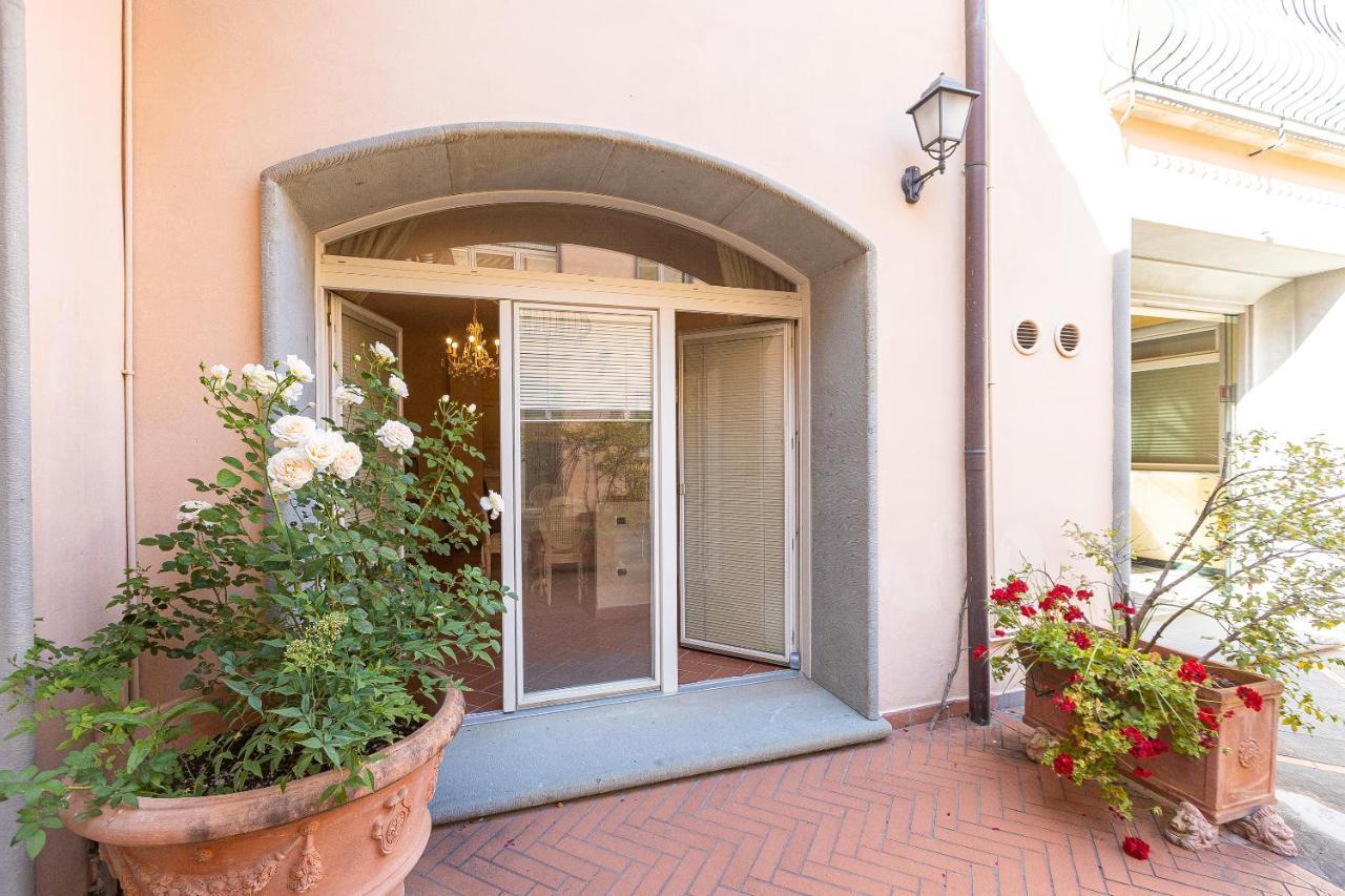 Palazzo Ghibellina By Rental In Florença Exterior foto